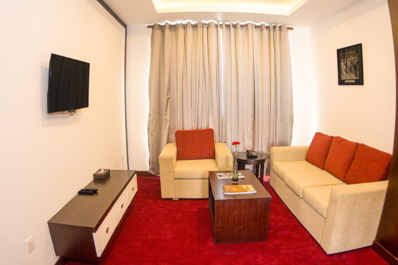 M Hotel Thamel-Катманду Экстерьер фото