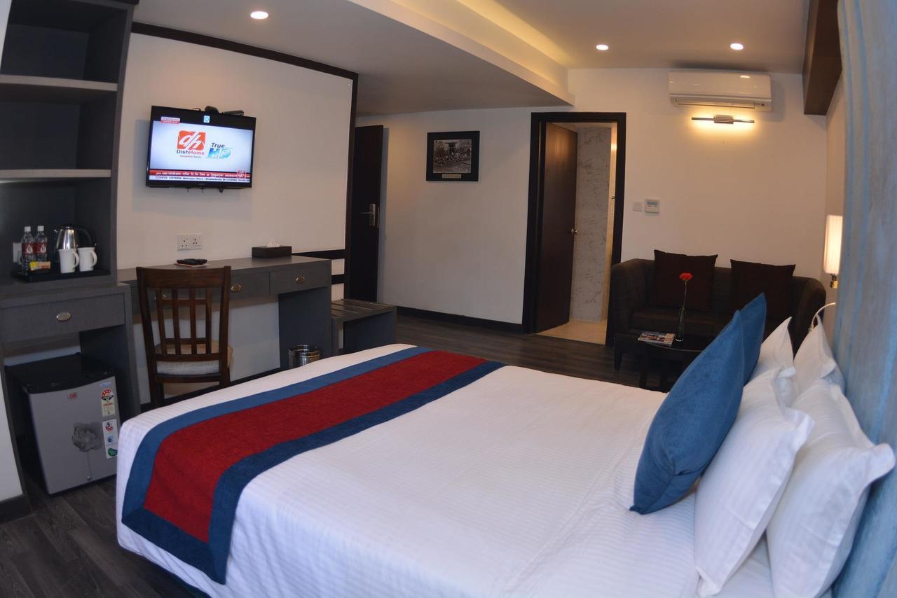 M Hotel Thamel-Катманду Экстерьер фото
